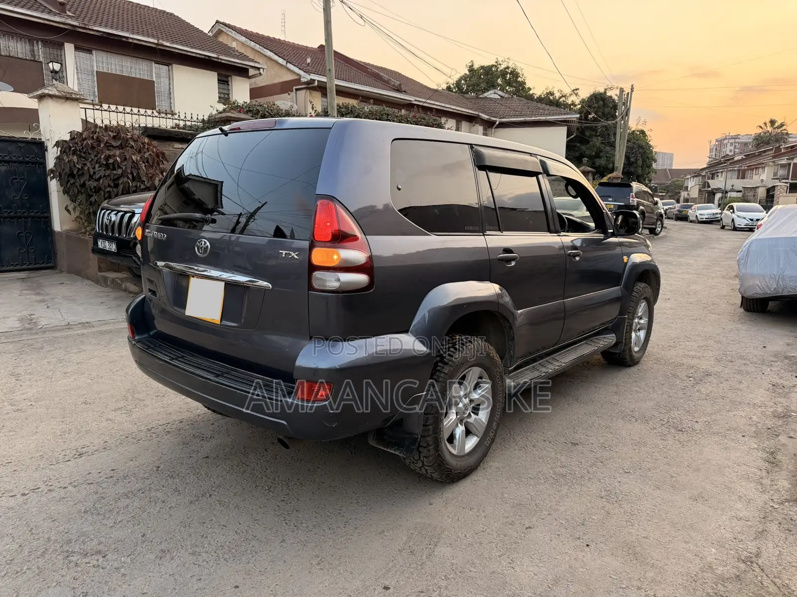Toyota Land Cruiser Prado 2.7 5dr 2004 Gray