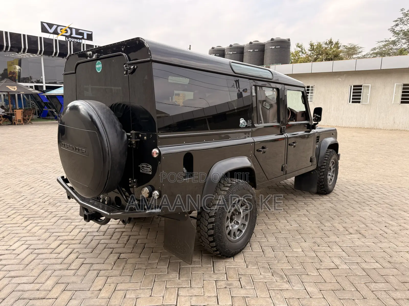 Land Rover Defender Puma 110 2.4 TD 2010 Black