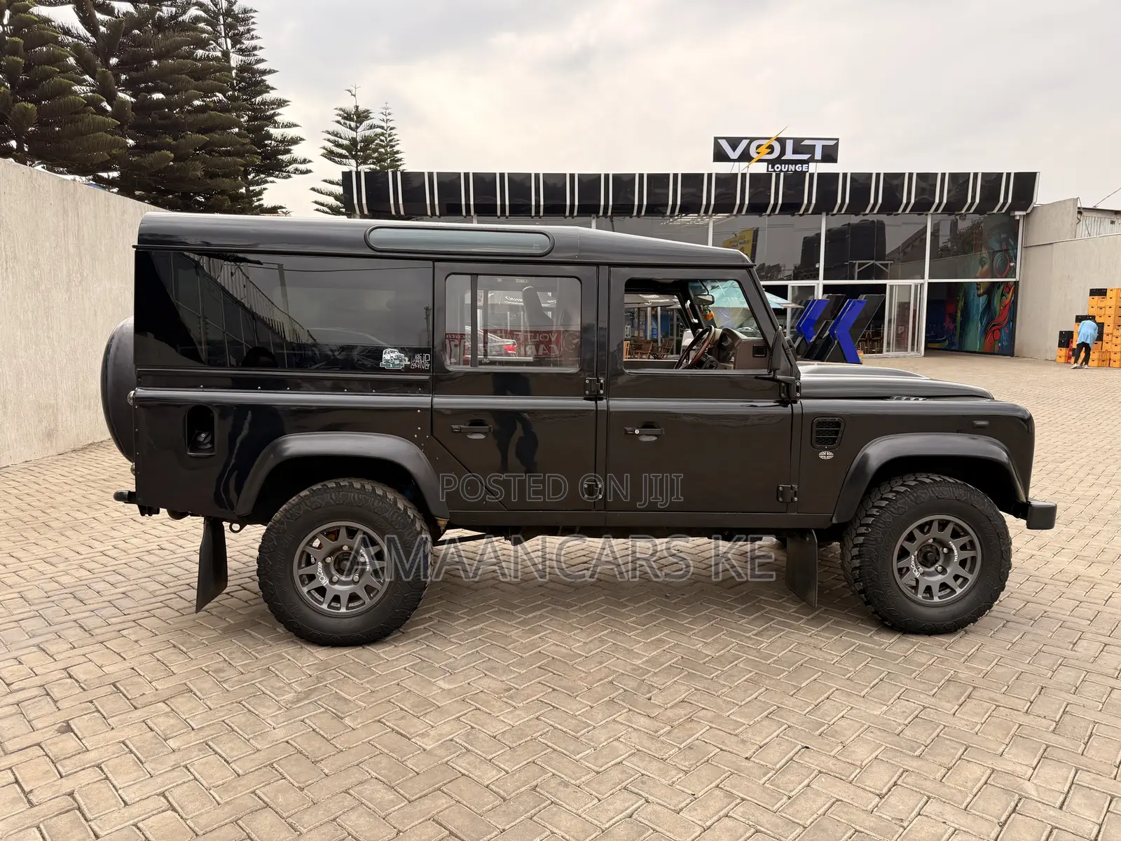 Land Rover Defender Puma 110 2.4 TD 2010 Black