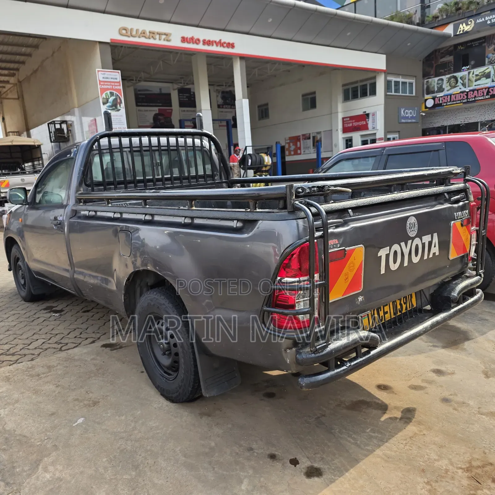 Toyota Hilux 2015 Gray