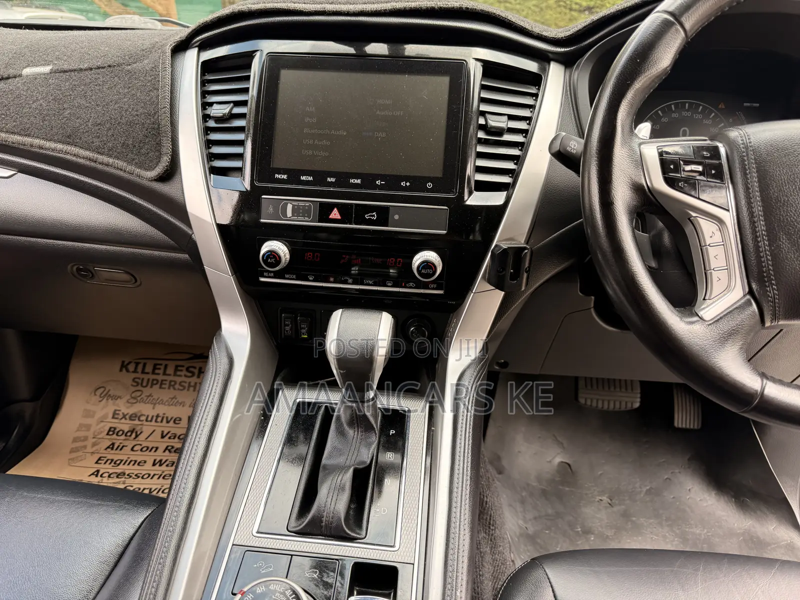 Mitsubishi Pajero Sport 2022 White
