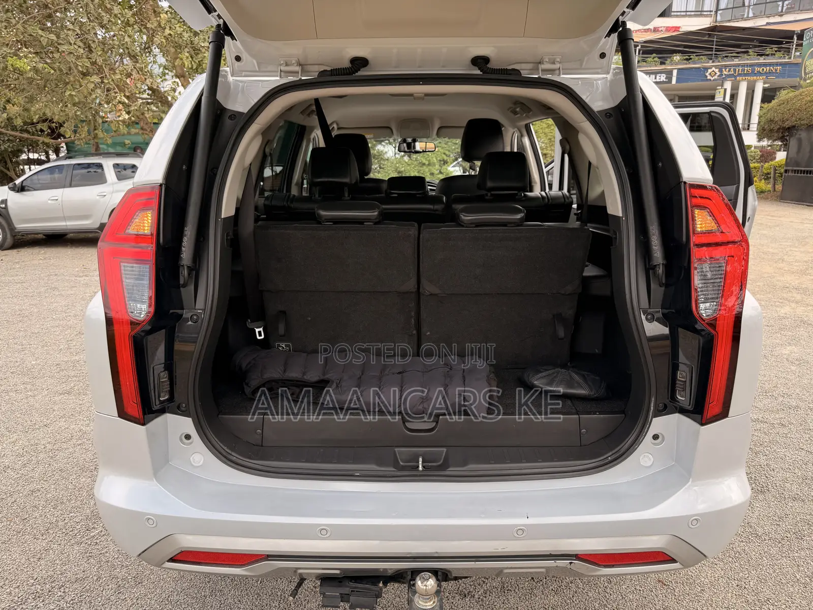 Mitsubishi Pajero Sport 2022 White
