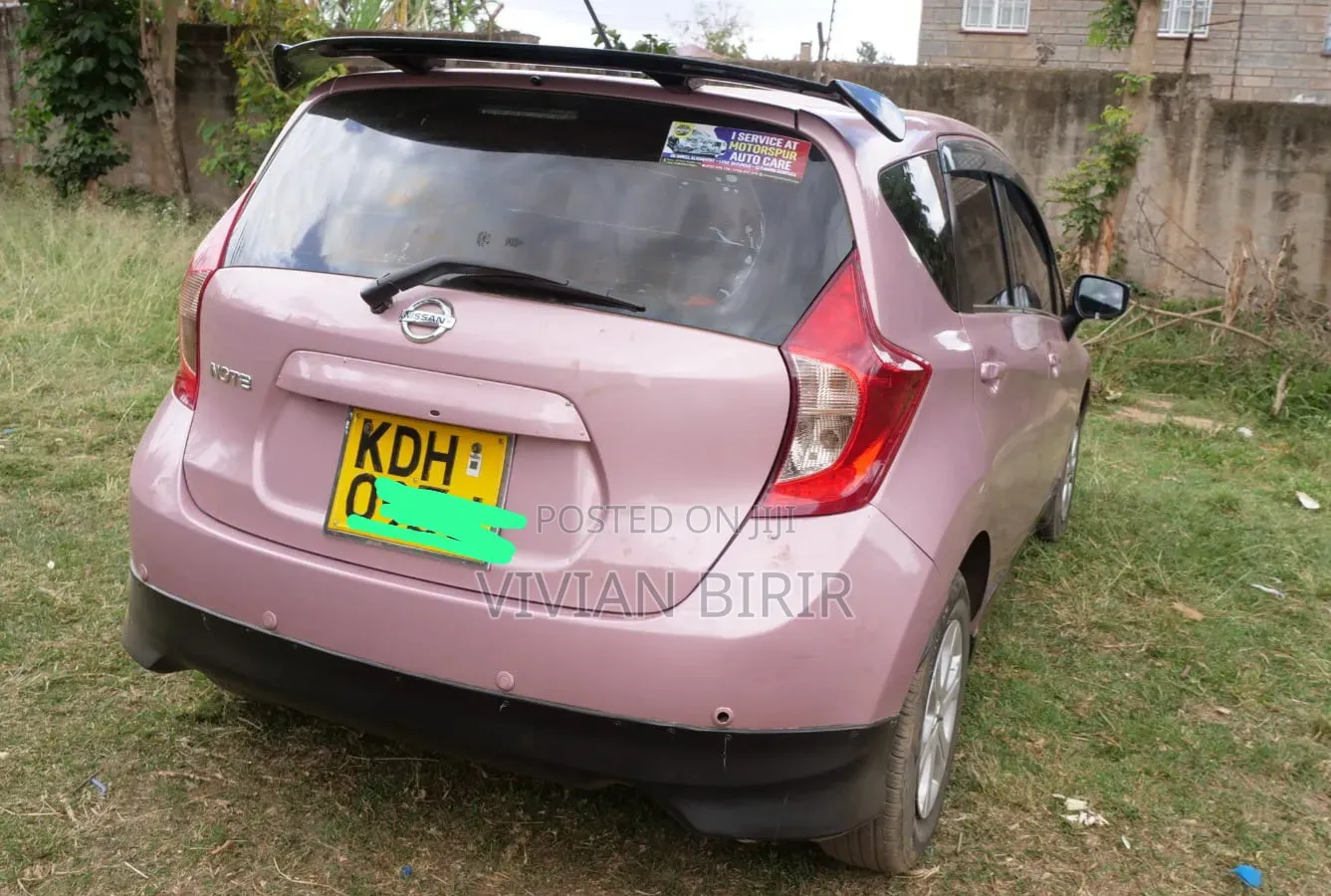 Nissan Note 2014 Pink