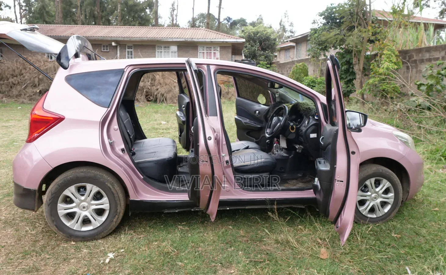 Nissan Note 2014 Pink