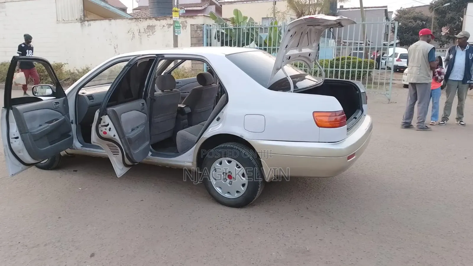 Toyota Premio 2002 Silver