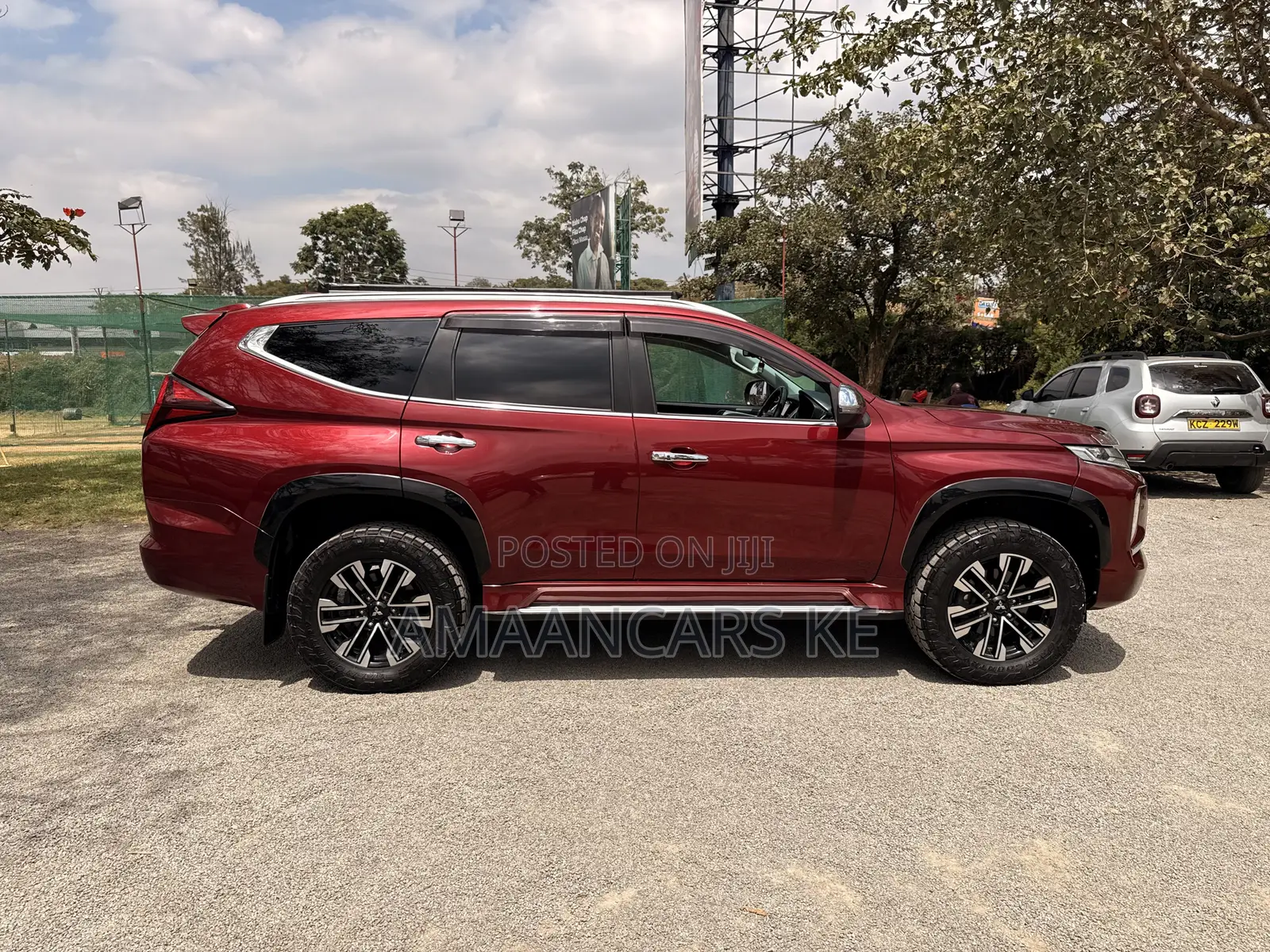 Mitsubishi Pajero Sport Exceed 2020 Red