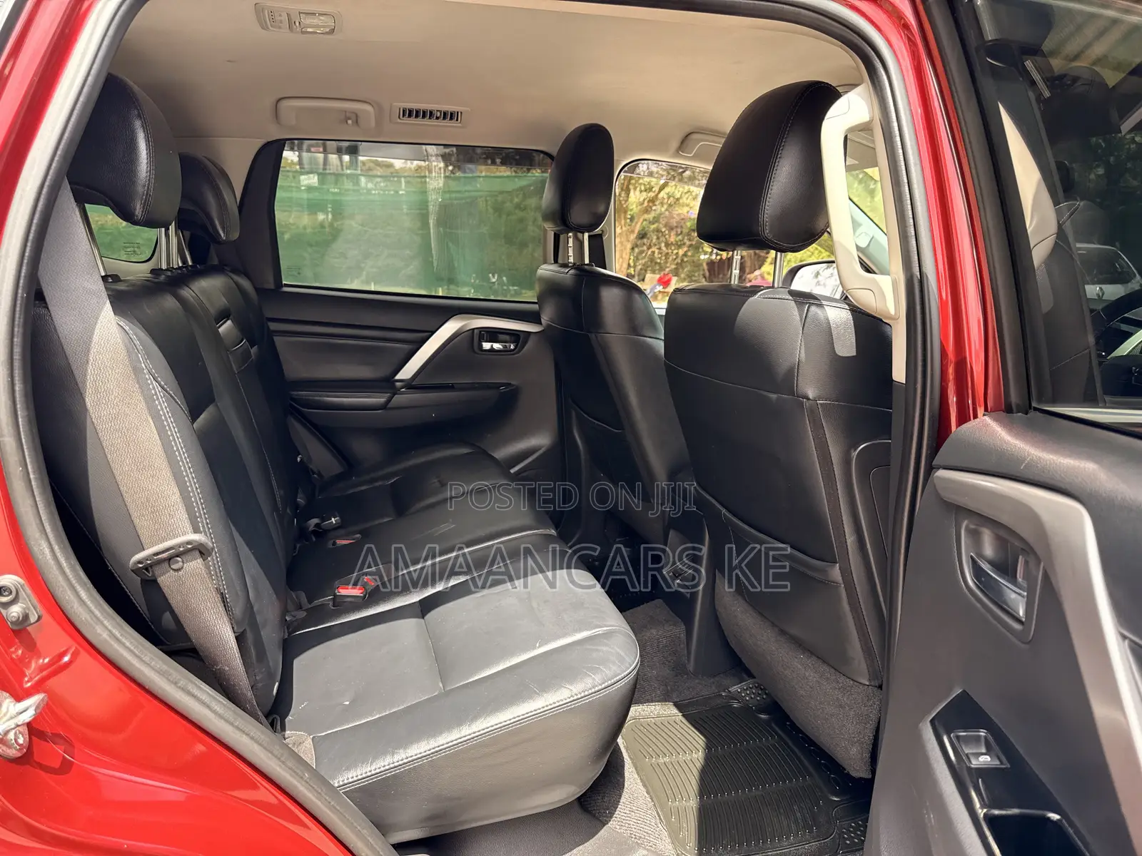 Mitsubishi Pajero Sport Exceed 2020 Red