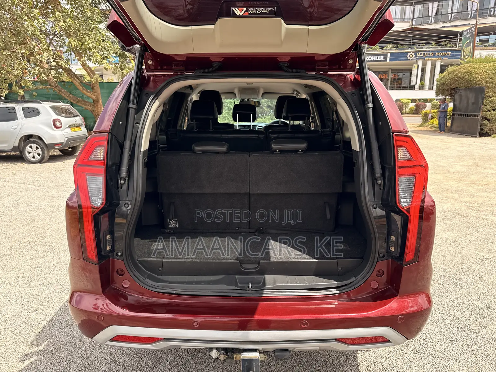 Mitsubishi Pajero Sport Exceed 2020 Red