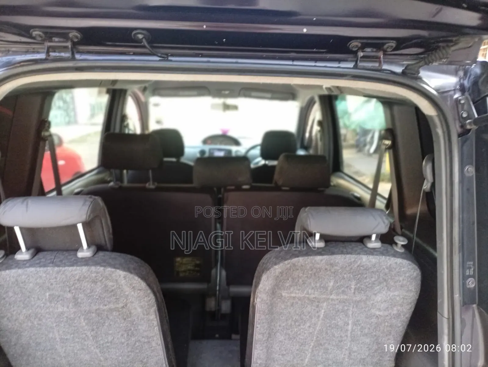 Toyota Sienta 2015 Burgundy