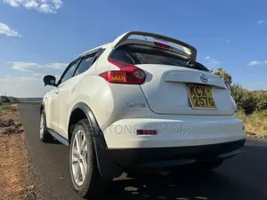 Nissan Juke SL Automatic 2012 White