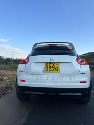 Nissan Juke SL Automatic 2012 White