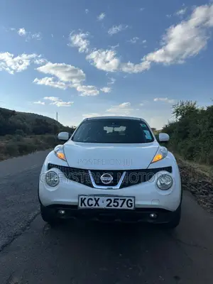 Nissan Juke SL Automatic 2012 White