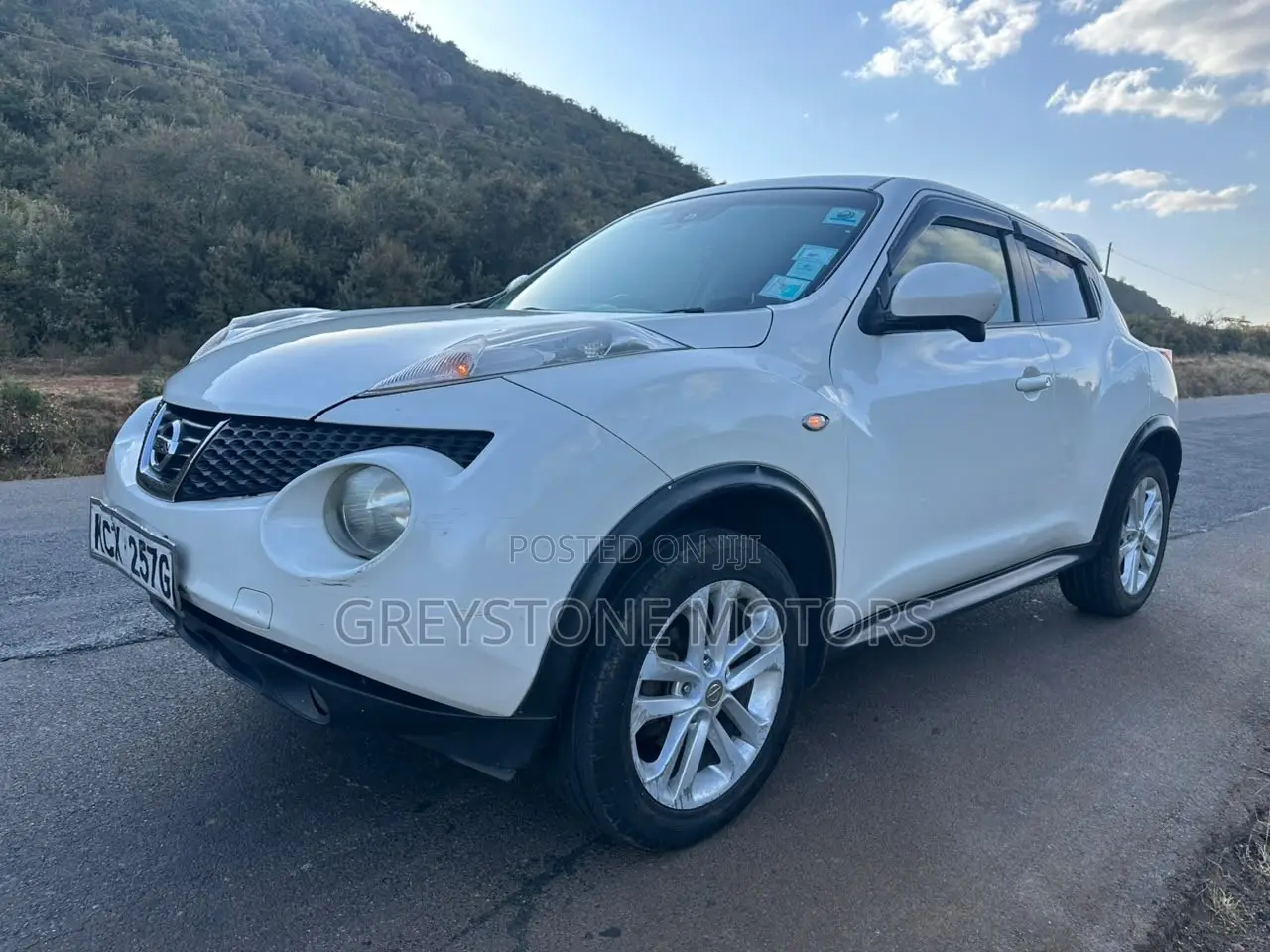 Nissan Juke SL Automatic 2012 White