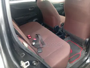 Toyota Vitz 2012 Black