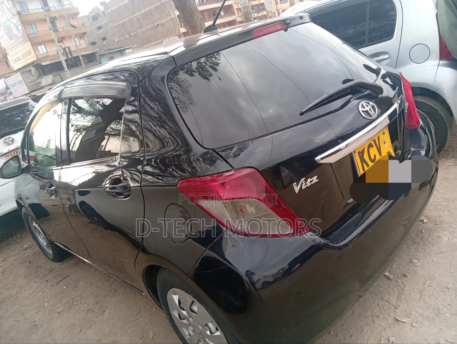 Toyota Vitz 2012 Black