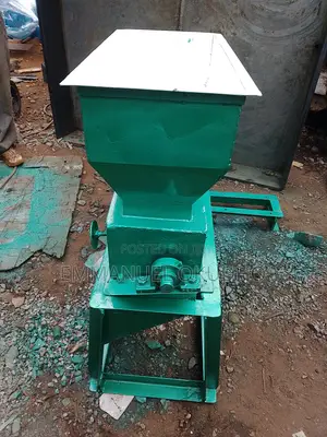 Macadamia Nut Dehuller Machine