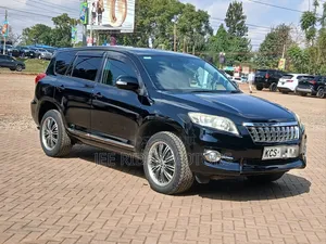 Toyota Vanguard 2011 Black