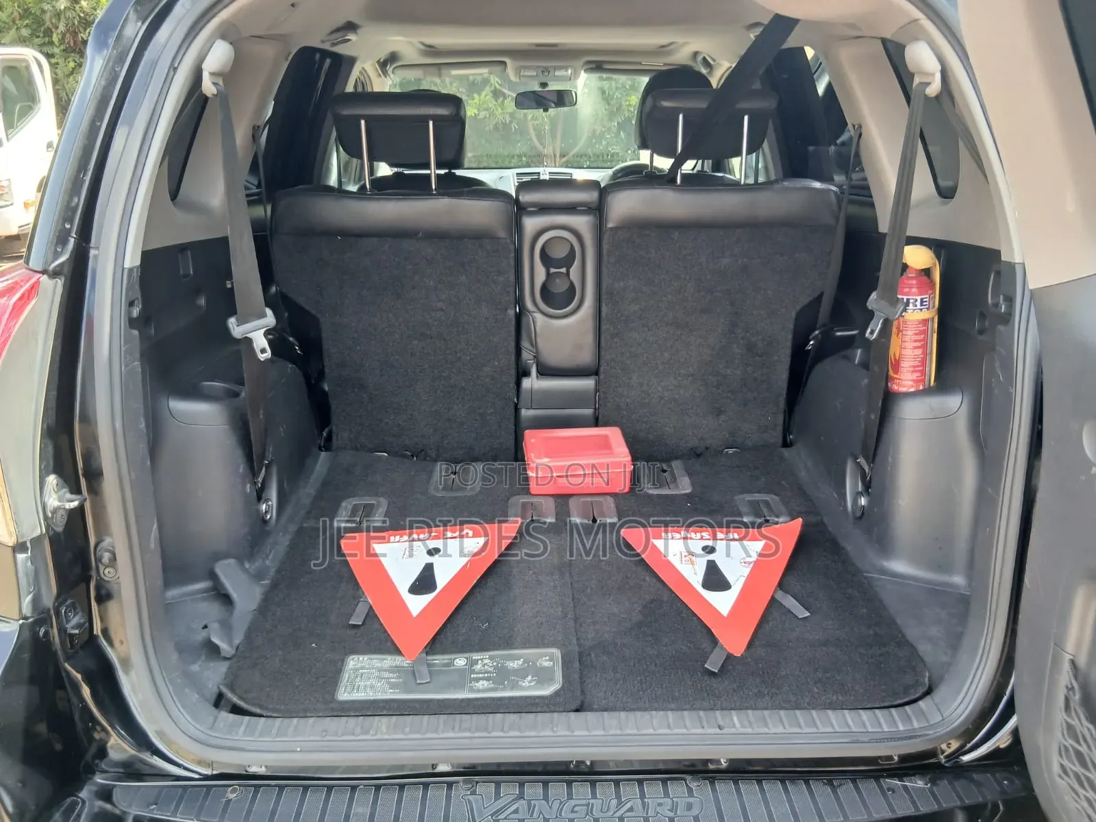 Toyota Vanguard 2011 Black