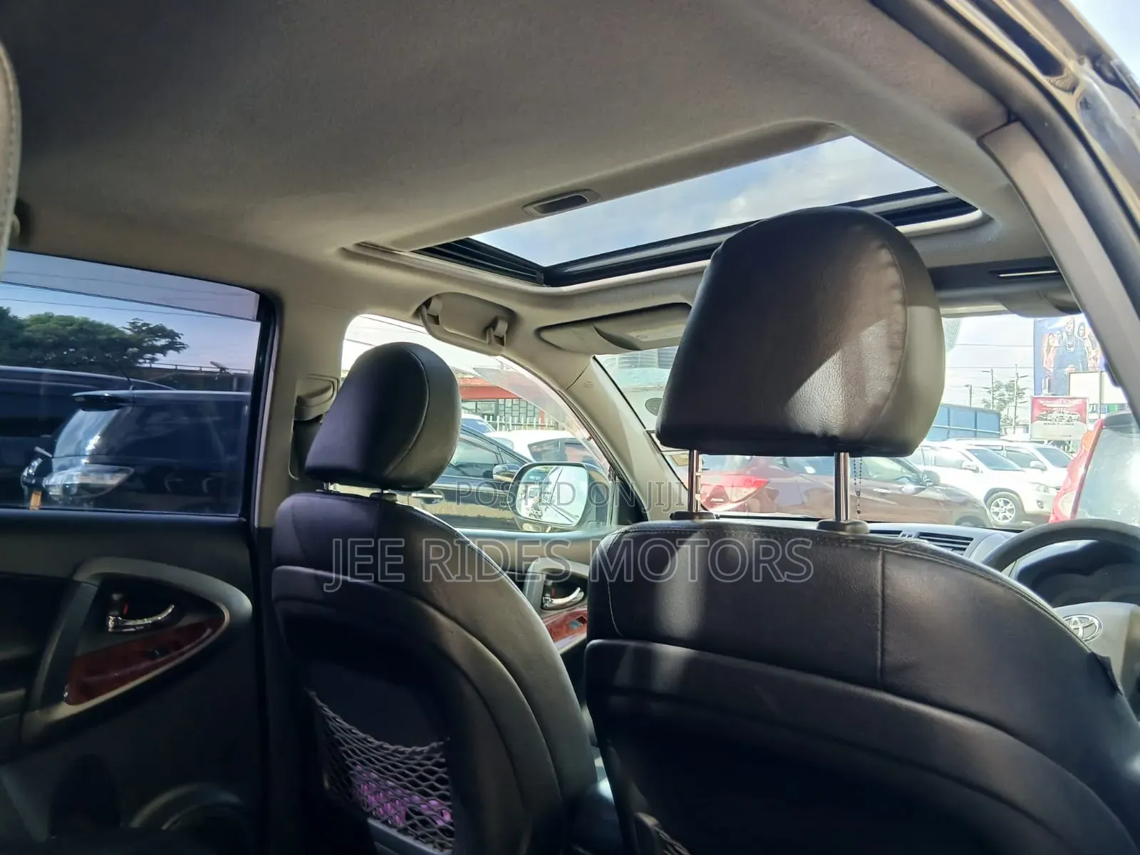 Toyota Vanguard 2011 Black