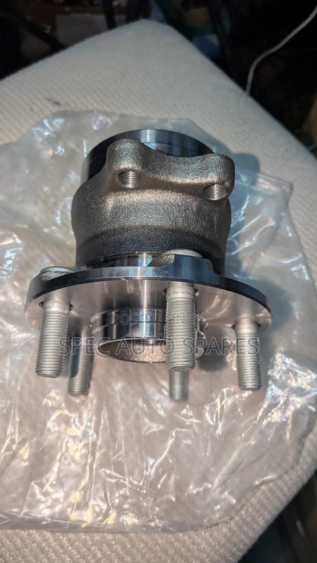 Rear Complete Hub Subaru Impreza