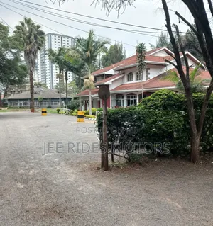 Lavington 1.09 Acres FOR SALE
Prime 1.09 Acre Land Along Hatheru
