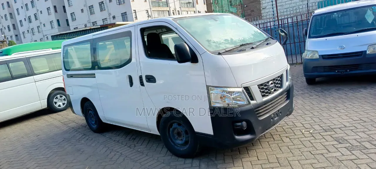 Nissan Caravan (Urvan) 2014 White