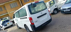 Nissan Caravan (Urvan) 2014 White