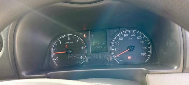 Nissan Caravan (Urvan) 2014 White - thumbnail 8