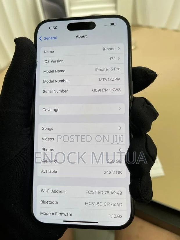 Apple iPhone 15 Pro 256 GB Black - thumbnail 4