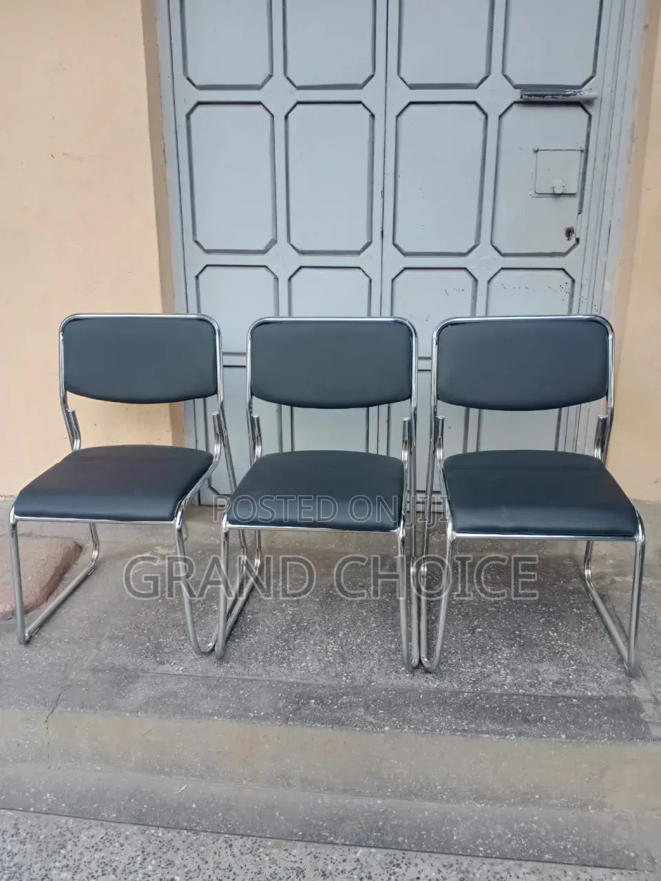 Padded Visitor Office Chair