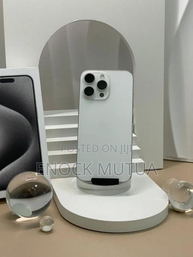 Apple iPhone 15 Pro Max 256 GB - thumbnail 2