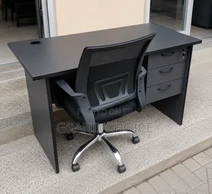 Modern Executive Office Desk With 3 Drawers Swivel Chair