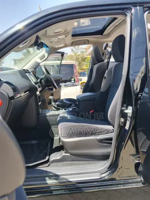 Toyota Land Cruiser Prado 2019 Black