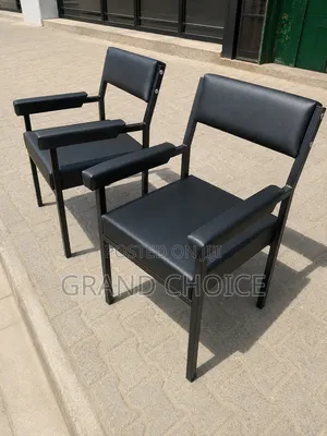 Modern Padded Visitor Office Chair