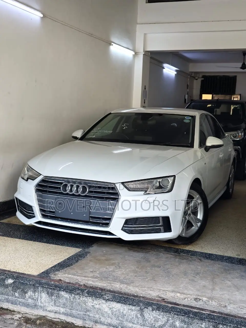 Audi A4 2017 White