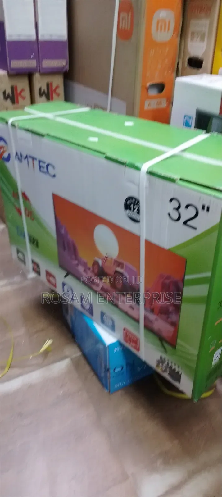 Amtec AC DC Smart Android TV. 32"
