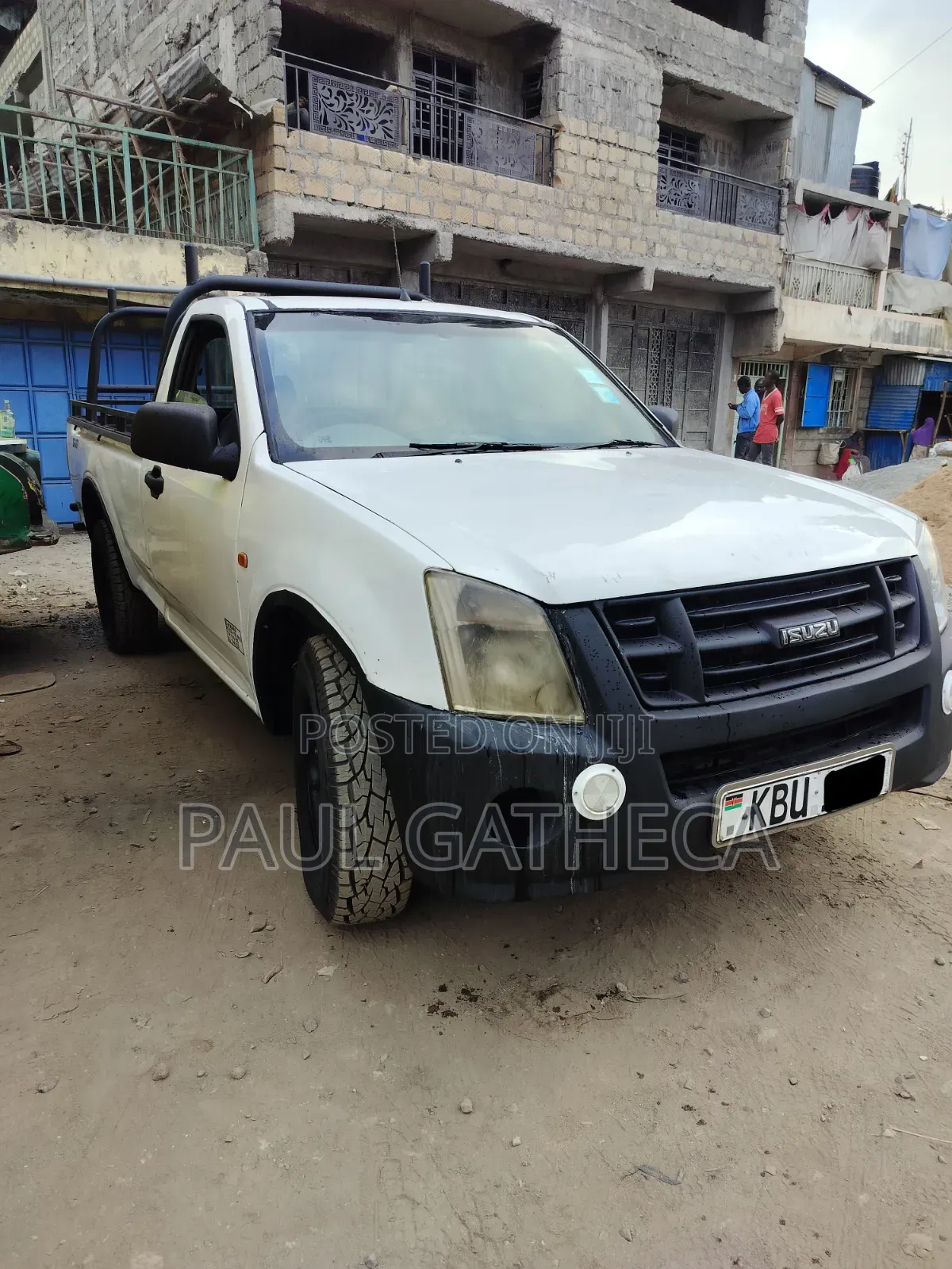Isuzu D-MAX 2012 Off white