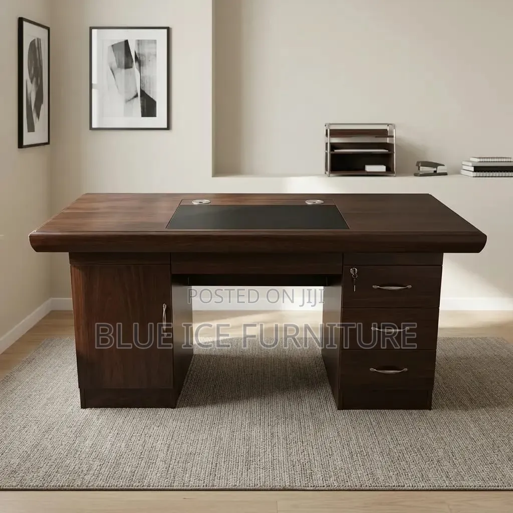 Executive Office Desk With Lockable Drawers