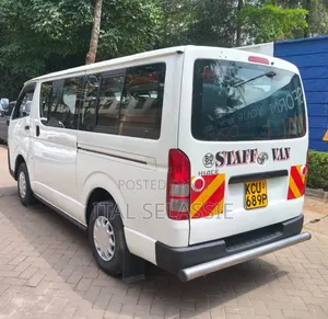 Toyota HiAce 2014 White
