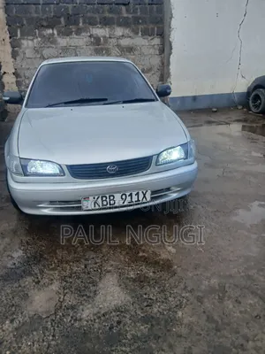 Toyota Corolla 2001 Silver