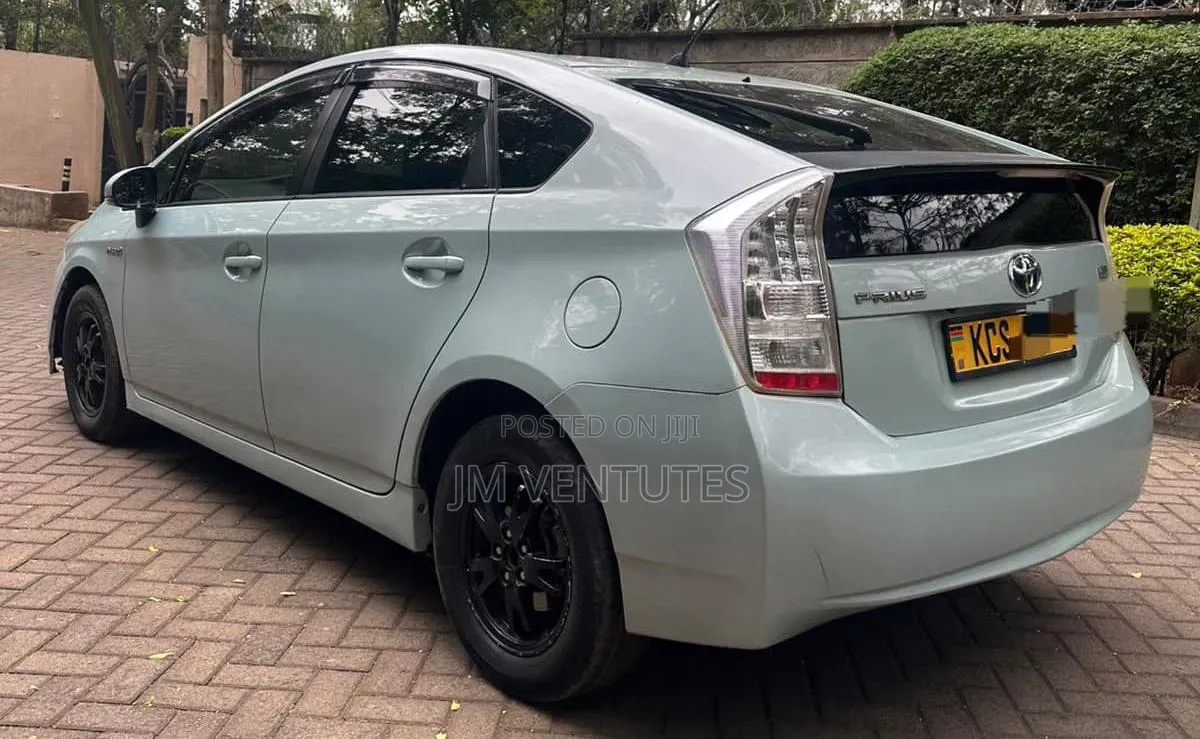 Toyota Prius 2011 Blue