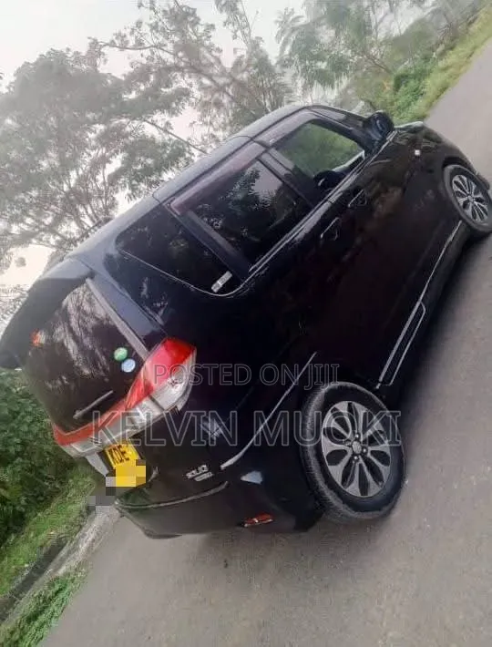 Suzuki Solio 2014 Black