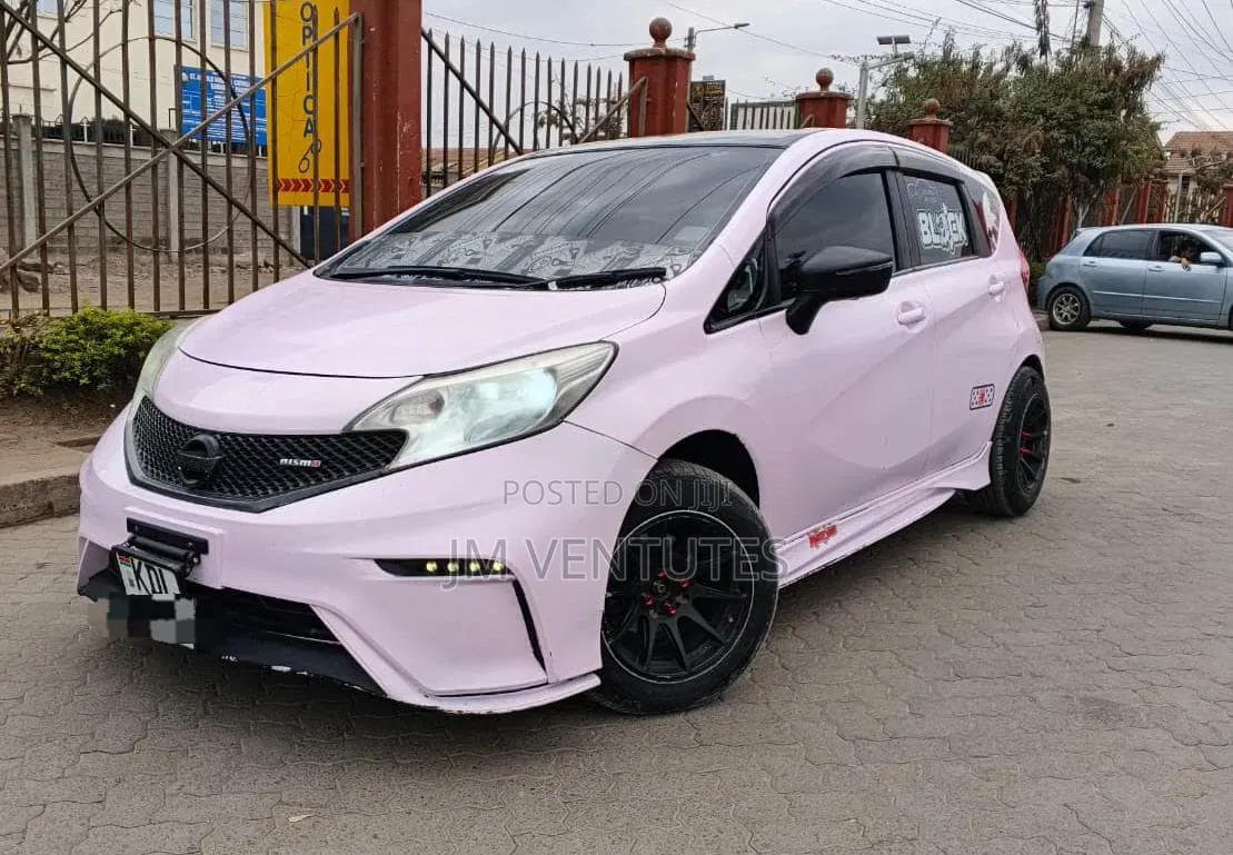 Nissan Note 2016 Pink