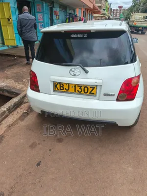 Toyota IST 2019 White