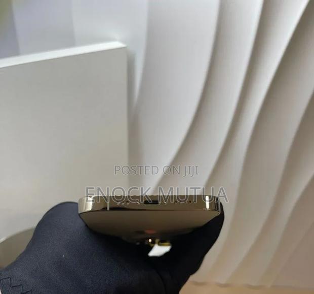 Apple iPhone 14 Pro 1 TB Gold - thumbnail 6