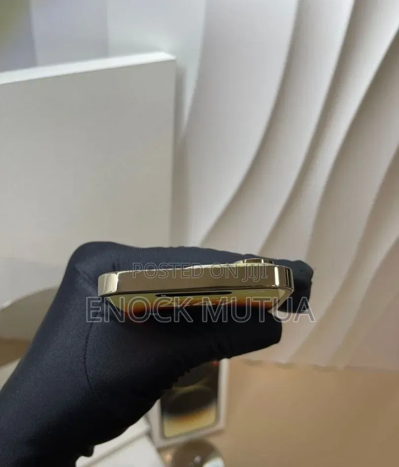 Apple iPhone 14 Pro 1 TB Gold
