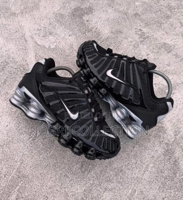 Nike Shox Sneakers - thumbnail 2