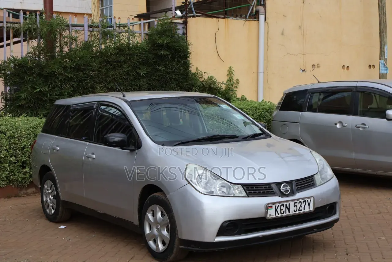 Nissan Wingroad 2010 Silver