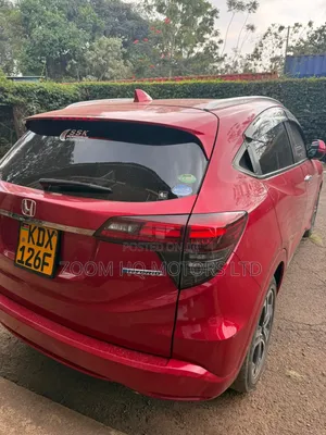 Honda Vezel 2018 Red
