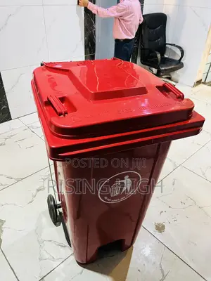 Quality 240Liters Dustbin With Wheels and Pedals. Home/ Office